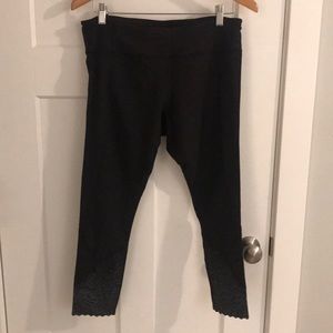 Lululemon 7/8s cropped leggings